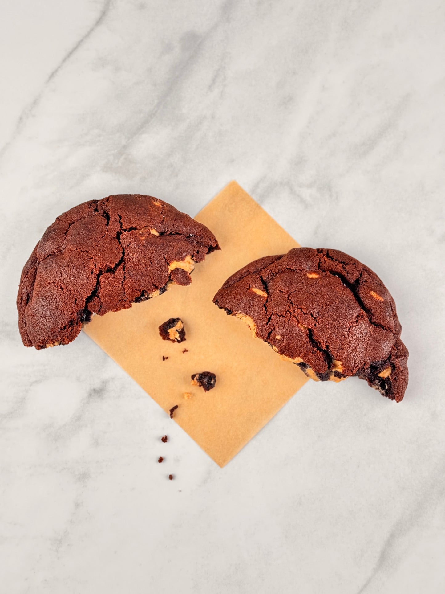 Artisan-chocolate-peanut-butter-cookie-portuguese-bakery-docehaven-bakery-dallas