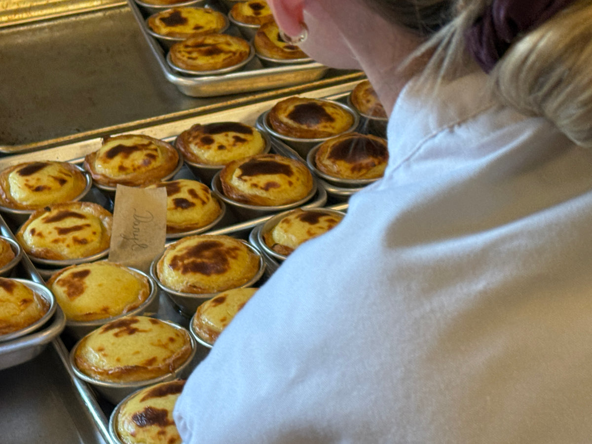 Guests enjoying a DoceHaven Pastel de Nata baking class