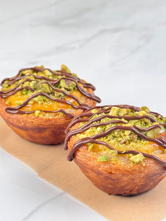 pastel-de-nata-portuguese-egg-tart-pistachio-docehaven-bakery-dallas-dfw-texas