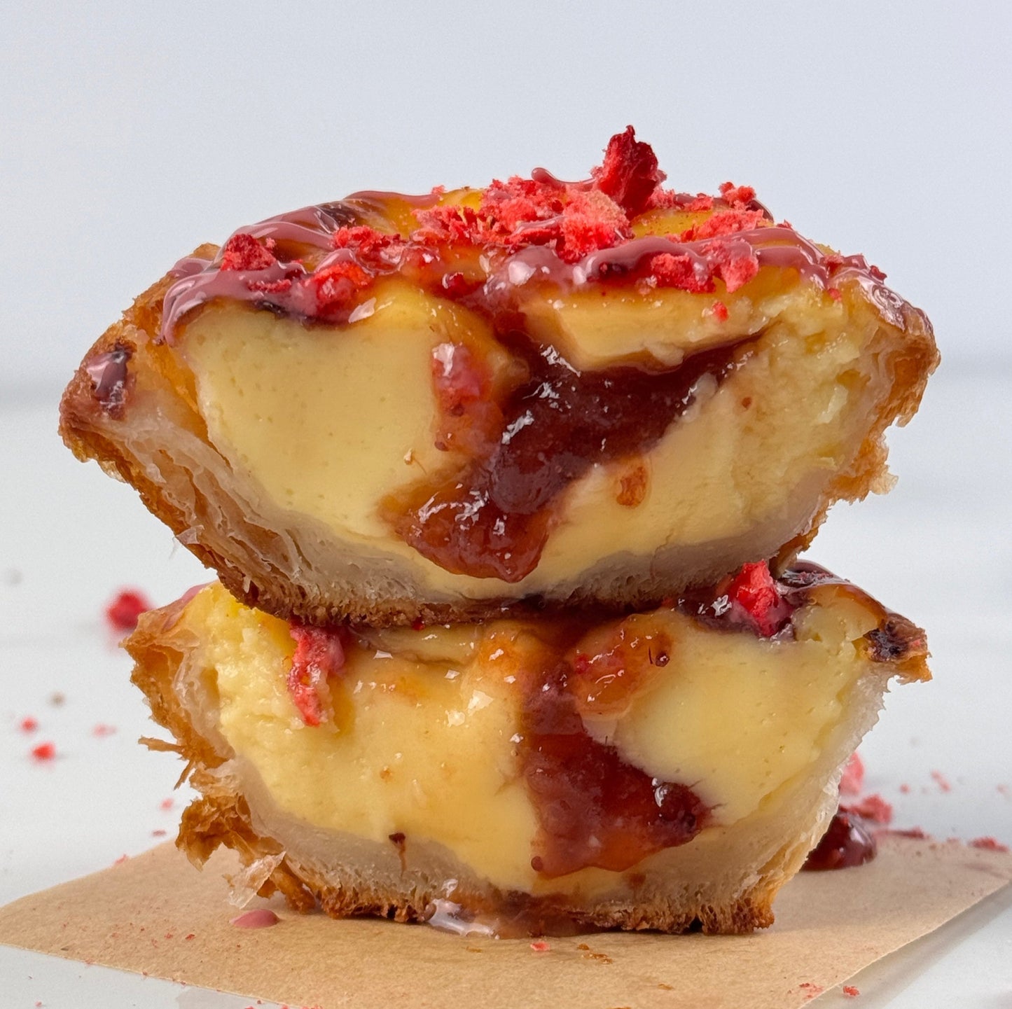 pastel-de-nata-portuguese-egg-tart-strawberry-docehaven-bakery-dallas-dfw-texas