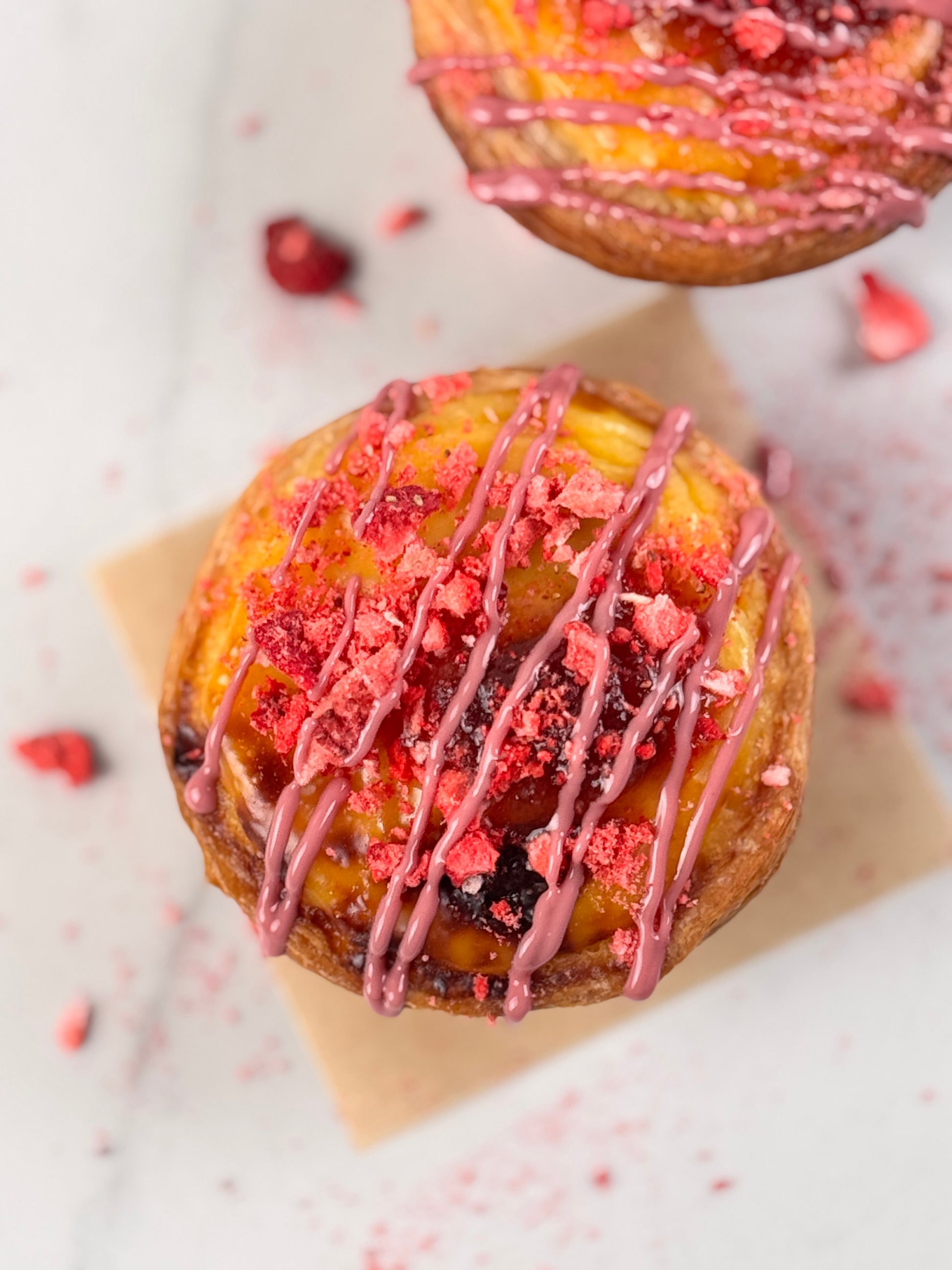 pastel-de-nata-portuguese-egg-tart-strawberry-docehaven-bakery-dallas-dfw-texas