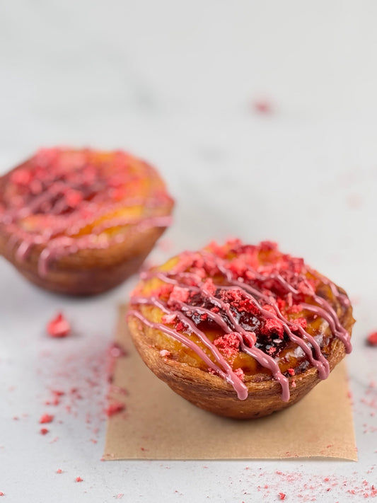 pastel-de-nata-portuguese-egg-tart-strawberry-docehaven-bakery-dallas-dfw-texas