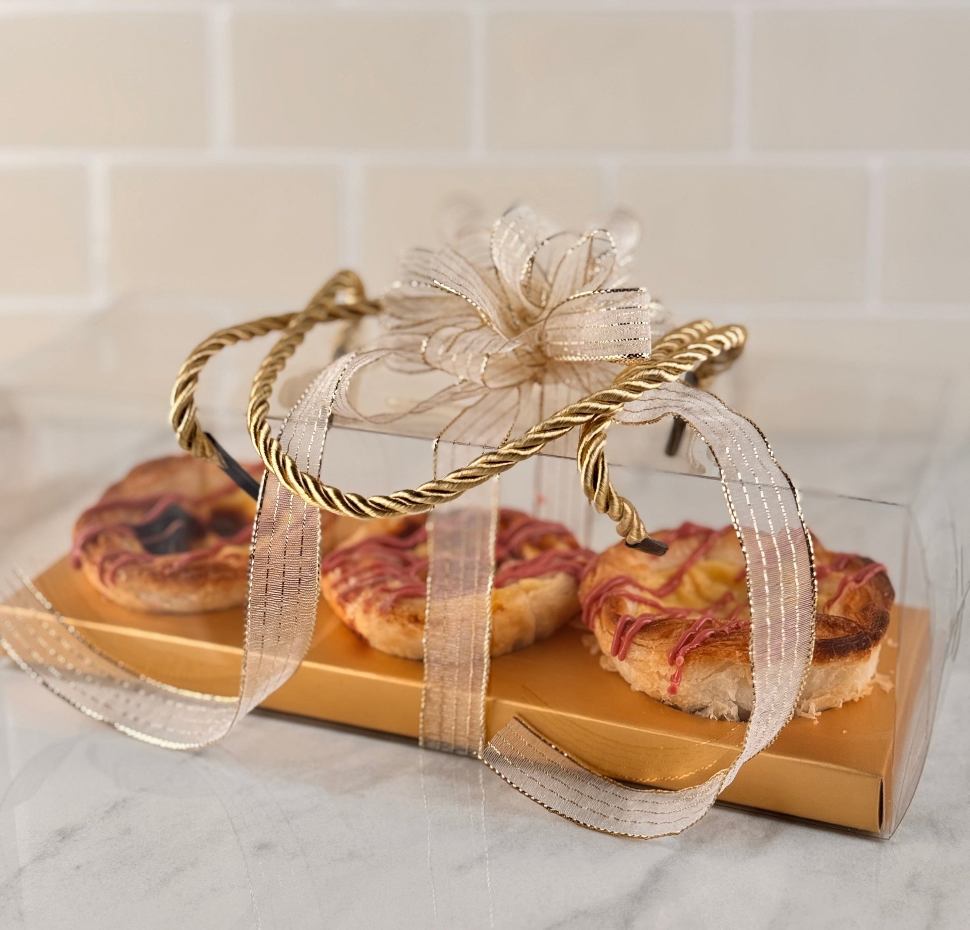 pastel-de-nata-portuguese-custard-tart-personalized-gift-strawberry-egg-tart-trio-docehaven-bakery-dallas